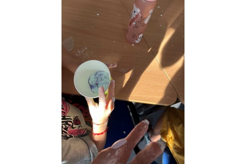 Warsztaty kreatywne dla dzieci 6+ „Slime”