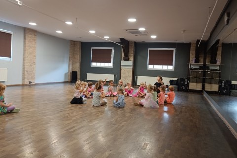 Zajęcia Rytmodance dla dzieci 4-5,5 lat