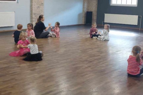 Zajęcia Rytmodance dla dzieci 4-5,5 lat