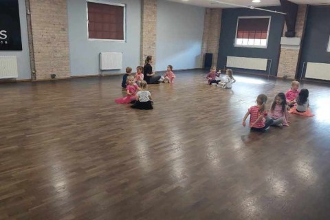 Zajęcia Rytmodance dla dzieci 4-5,5 lat