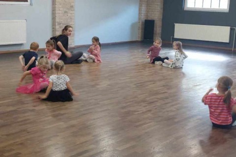 Zajęcia Rytmodance dla dzieci 4-5,5 lat