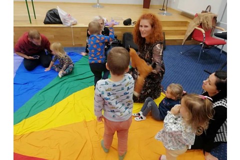 Zajęcia umuzykalniające dla dzieci w wieku 2-3 lata 12.10.2023r.