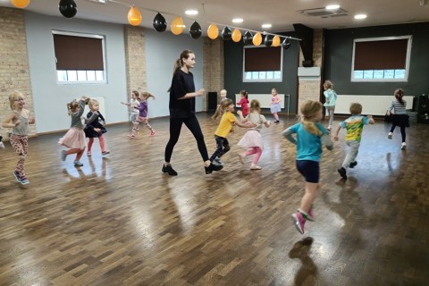 Zajęcia Rytmodance dla dzieci 4-5,5 lat