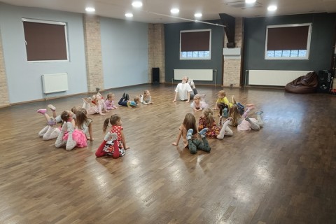 Zajęcia Rytmodance dla dzieci 4-5,5 lat