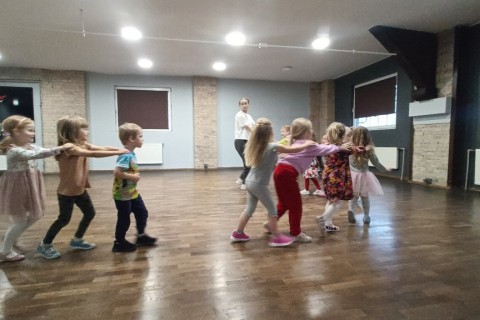 Zajęcia Rytmodance dla dzieci 4-5,5 lat