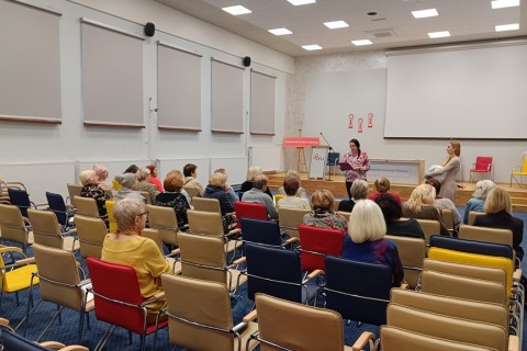 ĆWICZENIA PAMIĘCI I KONCENTRACJI SENIORÓW NA WESOŁO