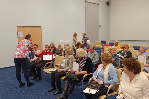 ĆWICZENIA PAMIĘCI I KONCENTRACJI SENIORÓW NA WESOŁO