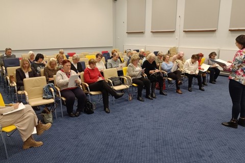 ĆWICZENIA PAMIĘCI I KONCENTRACJI SENIORÓW NA WESOŁO