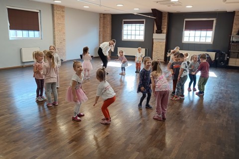 Zajęcia Rytmodance dla dzieci 4-5,5 lat