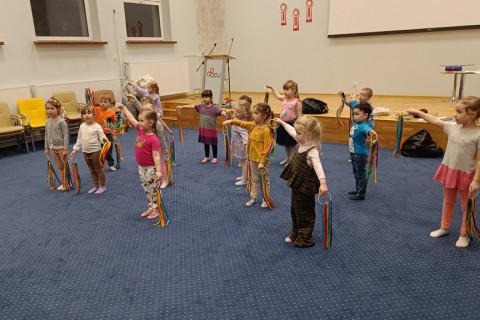 Zajęcia umuzykalniające dla dzieci w wieku 4-5 lat