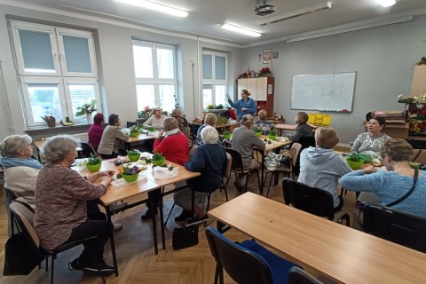 Warsztaty florystyczne dla seniorów