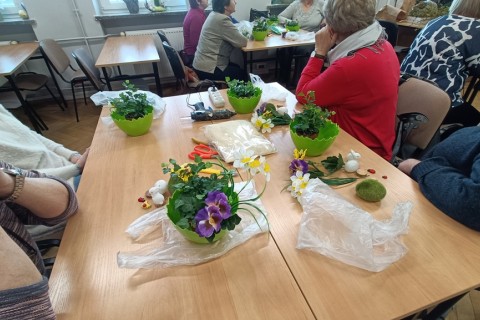 Warsztaty florystyczne dla seniorów