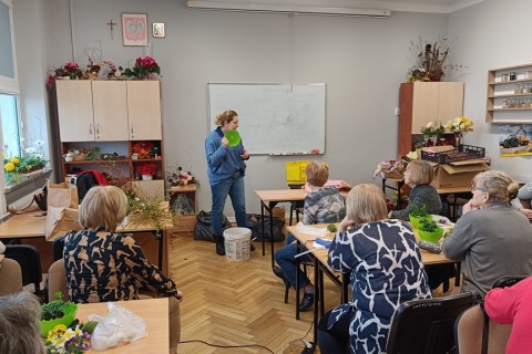 Warsztaty florystyczne dla seniorów