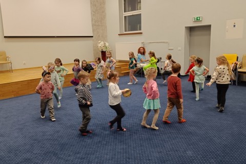 Zajęcia umuzykalniające dla dzieci w wieku 4-5 lat