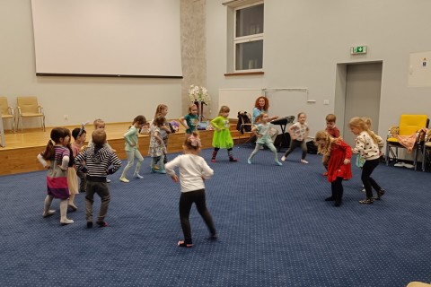 Zajęcia umuzykalniające dla dzieci w wieku 4-5 lat