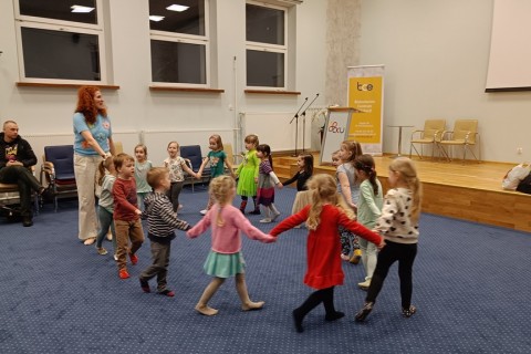 Zajęcia umuzykalniające dla dzieci w wieku 4-5 lat