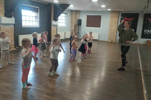 Zajęcia Rytmodance dla dzieci 4-5,5 lat