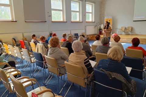Ćwiczenia pamięci i koncentracji seniorów