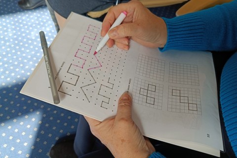 Ćwiczenia pamięci i koncentracji seniorów