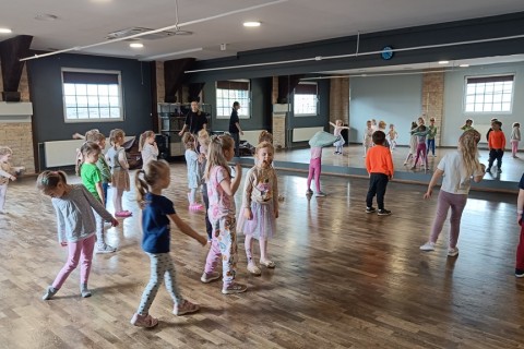 Zajęcia Rytmodance dla dzieci 4-5,5 lat