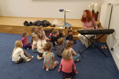 Zajęcia umuzykalniające dla dzieci w wieku 4-5 lat