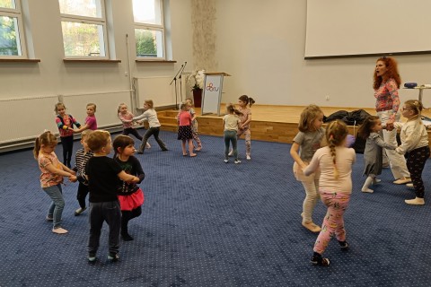 Zajęcia umuzykalniające dla dzieci w wieku 4-5 lat