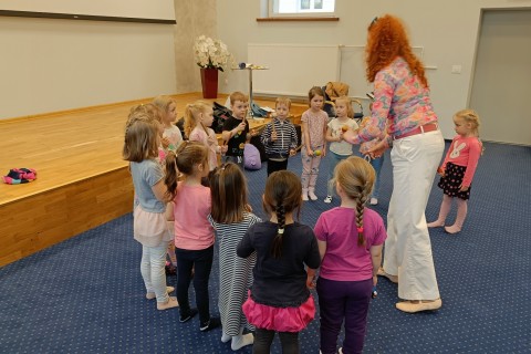 Zajęcia umuzykalniające dla dzieci w wieku 4-5 lat