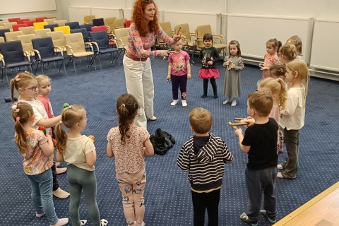 Zajęcia umuzykalniające dla dzieci w wieku 4-5 lat