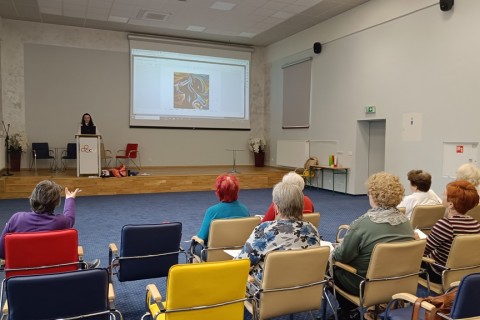 Ćwiczenia pamięci i koncentracji seniorów