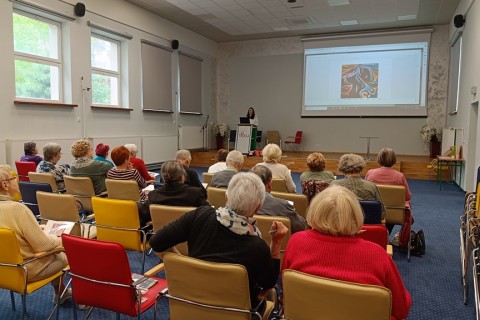 Ćwiczenia pamięci i koncentracji seniorów