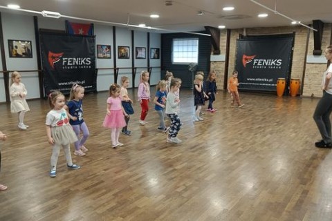  	Zajęcia Rytmodance dla dzieci 4-5,5 lat