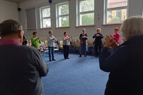 Ćwiczenia pamięci i koncentracji seniorów