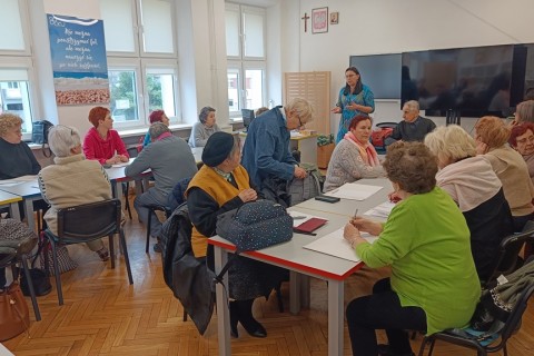 Ćwiczenia pamięci i koncentracji seniorów