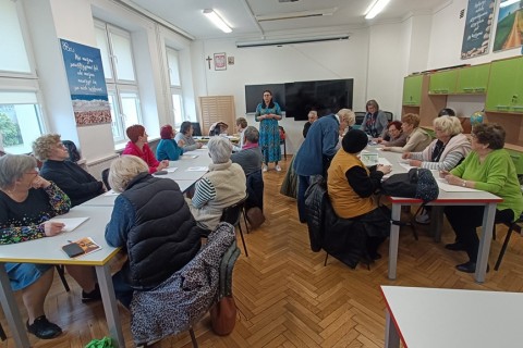 Ćwiczenia pamięci i koncentracji seniorów