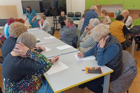 Ćwiczenia pamięci i koncentracji seniorów