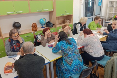 Ćwiczenia pamięci i koncentracji seniorów