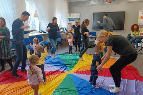 Zajęcia umuzykalniające dla dzieci w wieku 2-3 lata