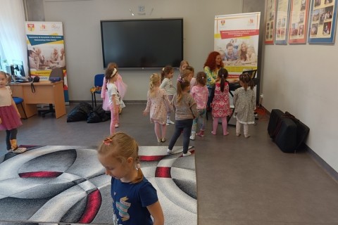Zajęcia umuzykalniające dla dzieci w wieku 4-5 lat