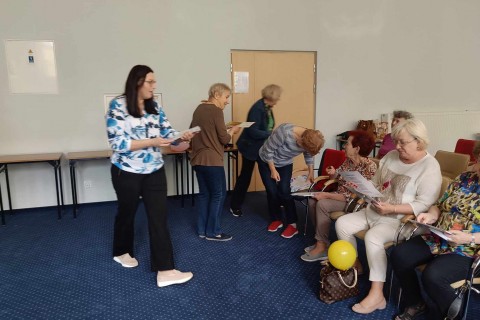 ĆWICZENIA PAMIĘCI I KONCENTRACJI SENIORÓW NA WESOŁO