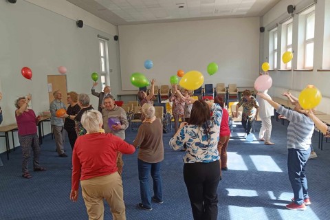 ĆWICZENIA PAMIĘCI I KONCENTRACJI SENIORÓW NA WESOŁO
