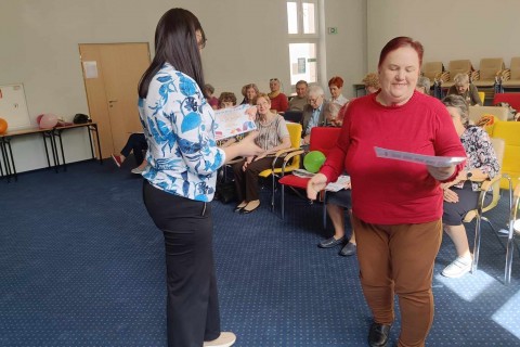 ĆWICZENIA PAMIĘCI I KONCENTRACJI SENIORÓW NA WESOŁO