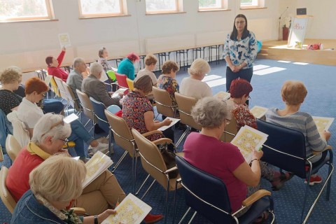 ĆWICZENIA PAMIĘCI I KONCENTRACJI SENIORÓW NA WESOŁO