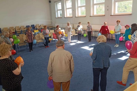 ĆWICZENIA PAMIĘCI I KONCENTRACJI SENIORÓW NA WESOŁO