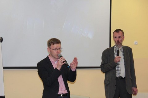 Wykład dla rodziców wychowujących synów: „Wychowujesz mężczyznę”