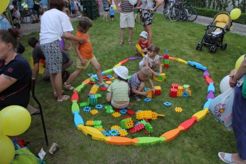 Piknik rodzinny „Mama i Tata - najlepszy zawód świata”