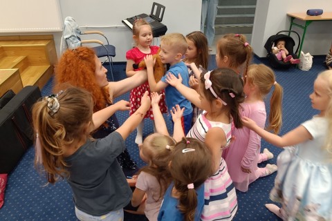Zajęcia umuzykalniające dla dzieci w wieku 4-5 lat