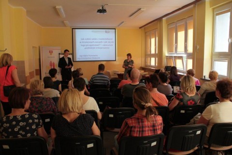 Konferencja: Jak radzić sobie z nastolatkami w dzisiejszych czasach.