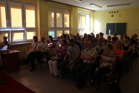 Konferencja: Jak radzić sobie z nastolatkami w dzisiejszych czasach.