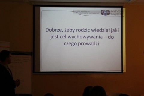 Konferencja: Jak radzić sobie z nastolatkami w dzisiejszych czasach.
