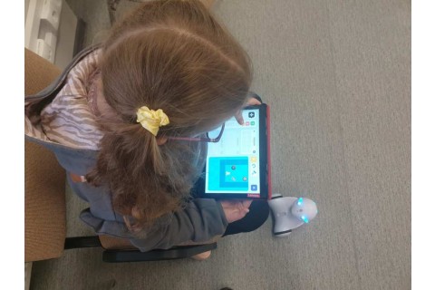 Trening pamięci - warsztaty z robotem Photon dla dzieci 7-9 lat